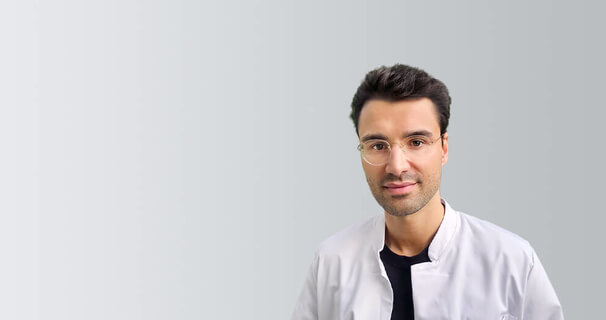 Dr. med. Nikolas Schürger, Hyaluron & Botox® Unterspritzung in Ingolstadt